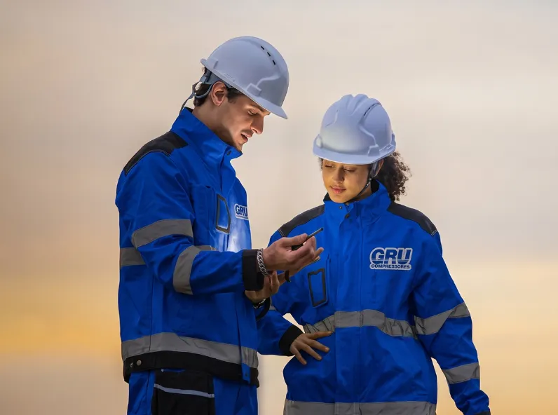 Técnico da GRU Compressores em serviços de ar comprimido industrial